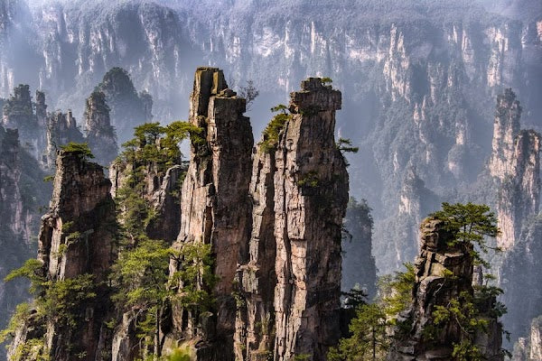 9D7N CONSORTIUM GUIZHOU CHONGQING ZHANGJIAJIE by 8B DEP. MAR 2026 - JUN 2026