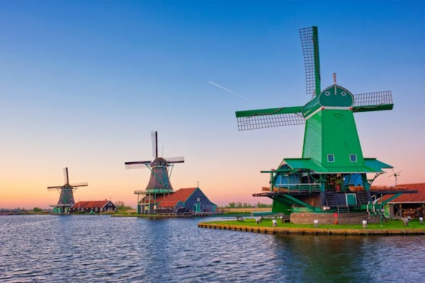 11D SUPER SALE WEST EUROPE 8 COUNTRIES + MT. TITLIS BY EK DEP. DEC 2026