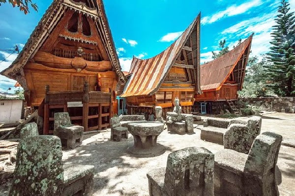 4D3N DANAU TOBA – BUKIT SIBEA BEA – WATERFRONT CITY TOUR (PAKET B)