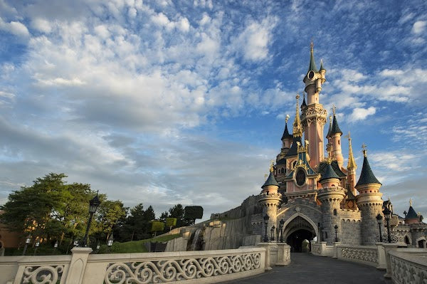 13D HIGHLIGHT OF WEST EUROPE DISNEYLAND  + MT. TITLIS & ROERMOND BY EK DEP. DEC 2026