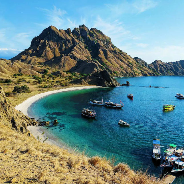 PRIVATE TRIP LABUAN BAJO KOMODO  3 HARI 2 MALAM