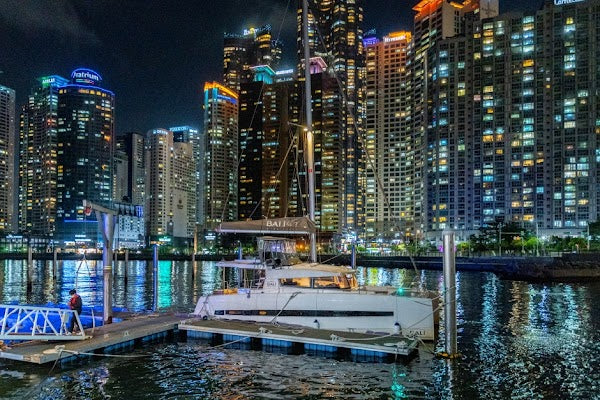 8D White Snow Korea by GA dep 19, 23, 24, 29 Dec 2025